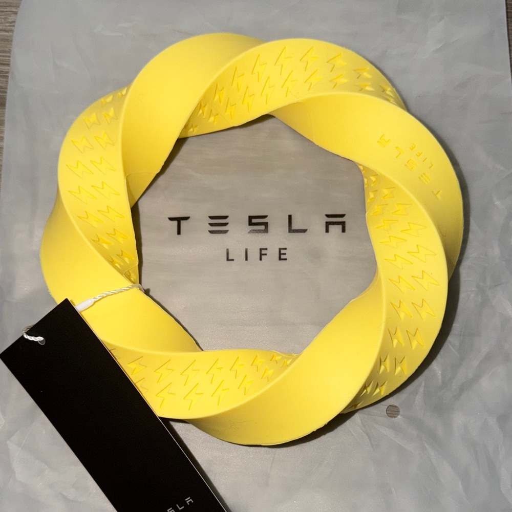 Tesla Life dog toys